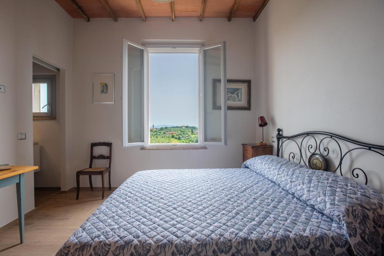 Porta Romana Elegant Apartments With Private Parking! Siena Bagian luar foto