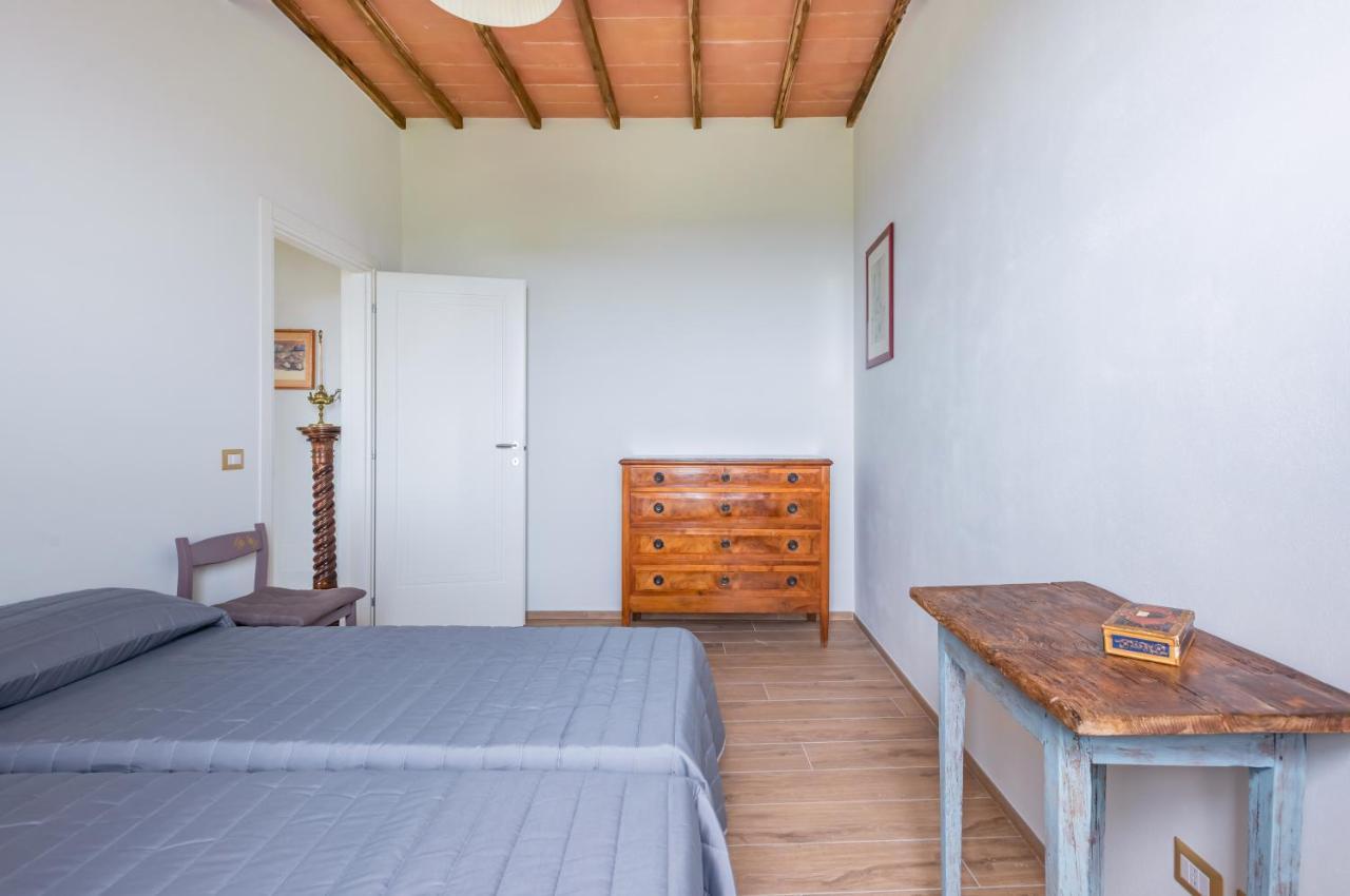 Porta Romana Elegant Apartments With Private Parking! Siena Bagian luar foto